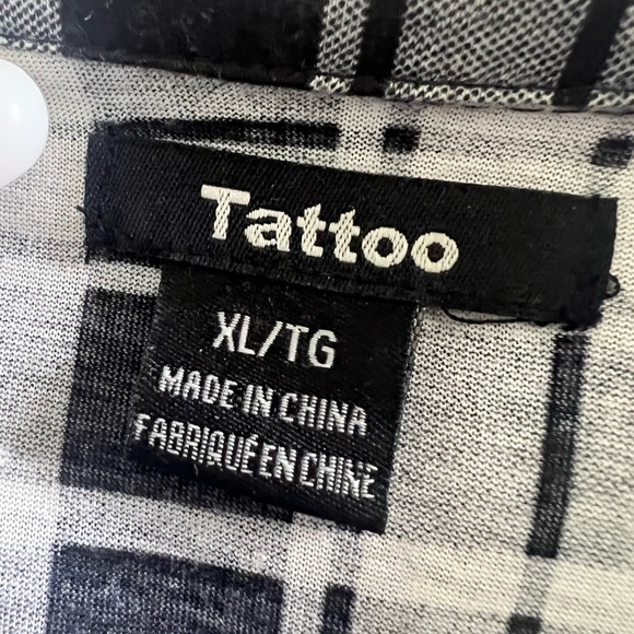 Plaid top tattoo - Picture 3 of 3